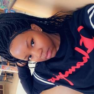 Meet your Posher, Lashay